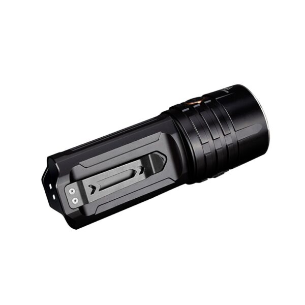 Fenix LR35R 萬流明充電式手電筒 - 圖片 4 Fenix LR35R 萬流明充電式手電筒 - 圖片 4